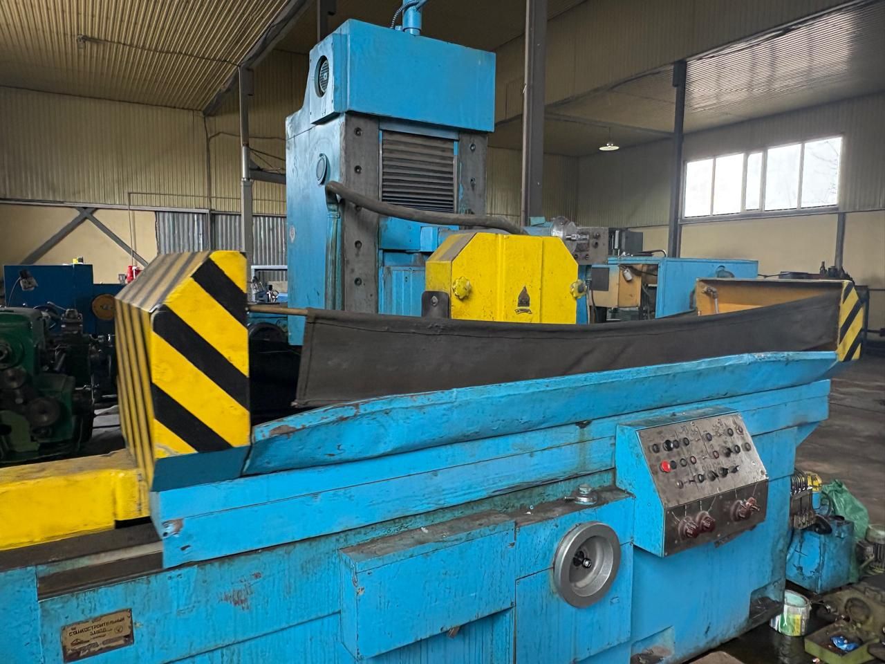 Продам станок плоскошлифовальный 3Л722