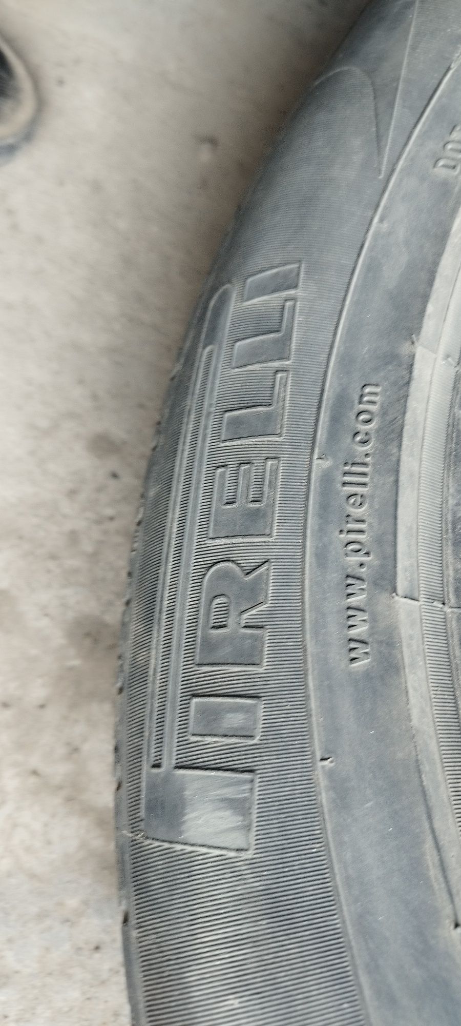 Продам 3шт летние шины Пирелли 215/60/17