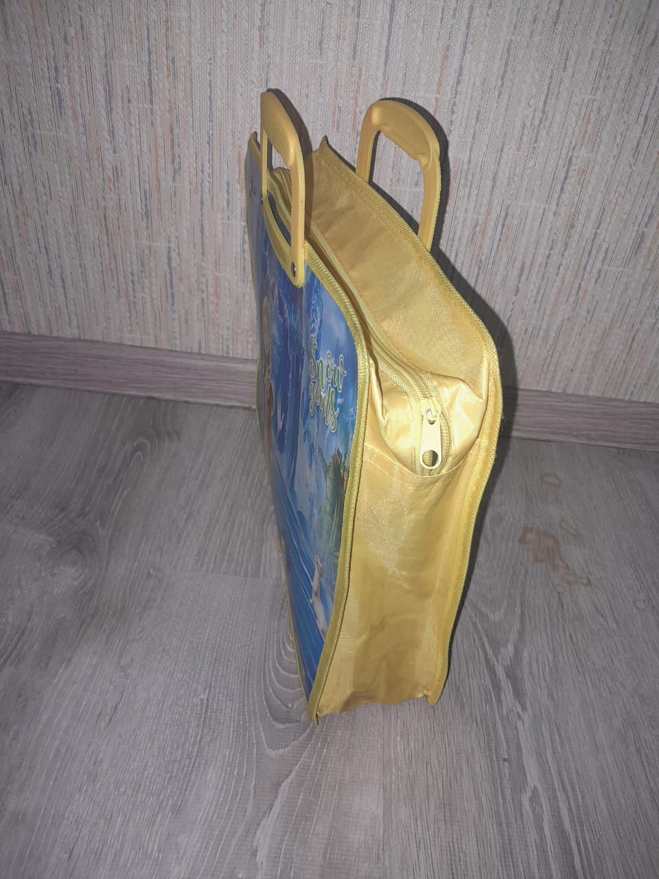 Продам портфель сумку рюкзак для школы мальчишку и девчушку