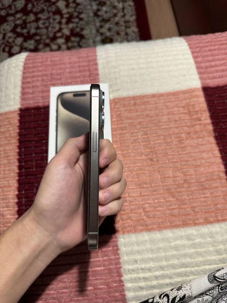 Iphone 15pro titanium