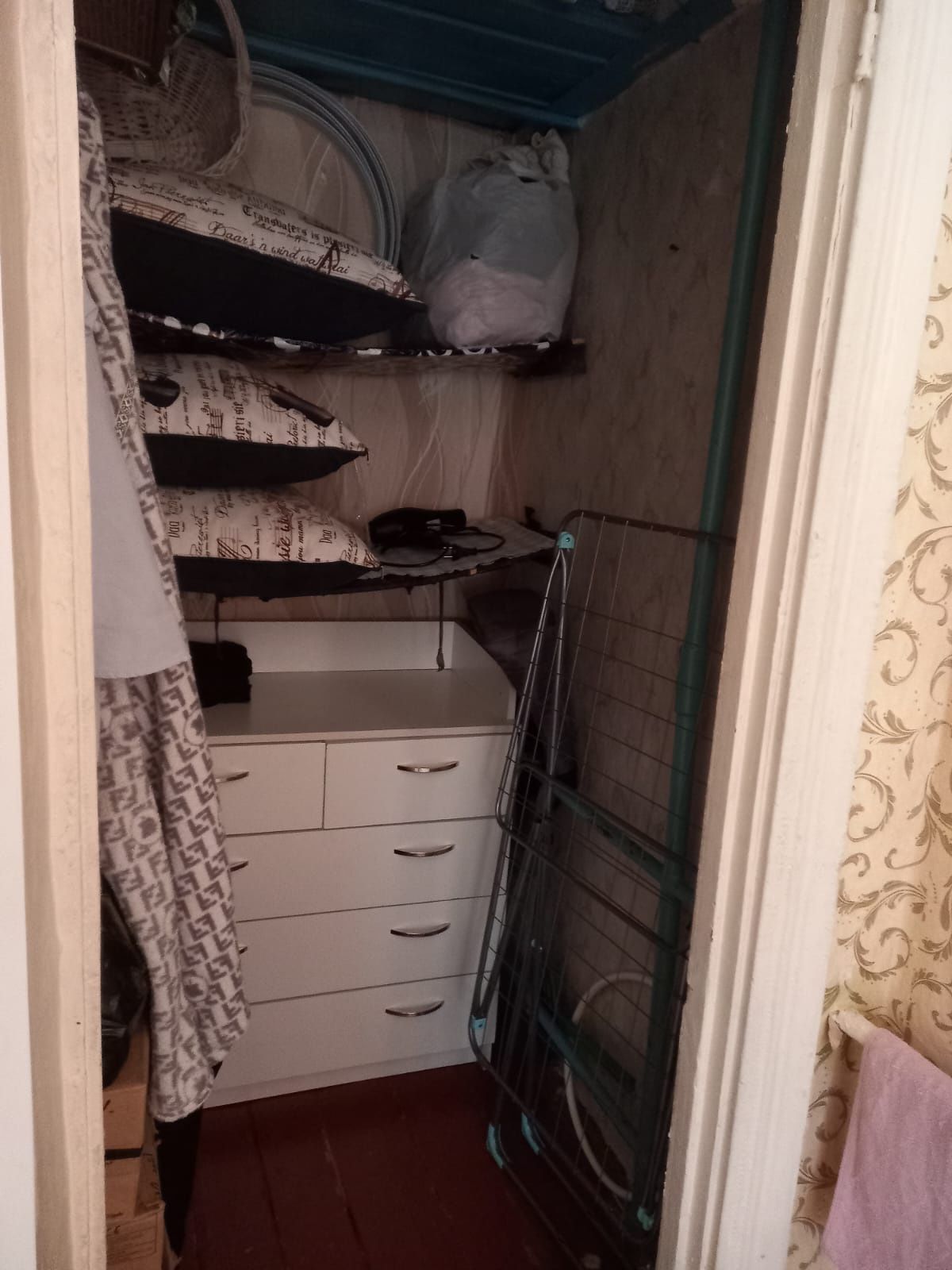Продам 1 комнату квартиру в районе радуга