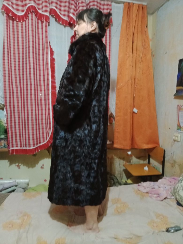 Продается в отличном состоянии 54-56 р