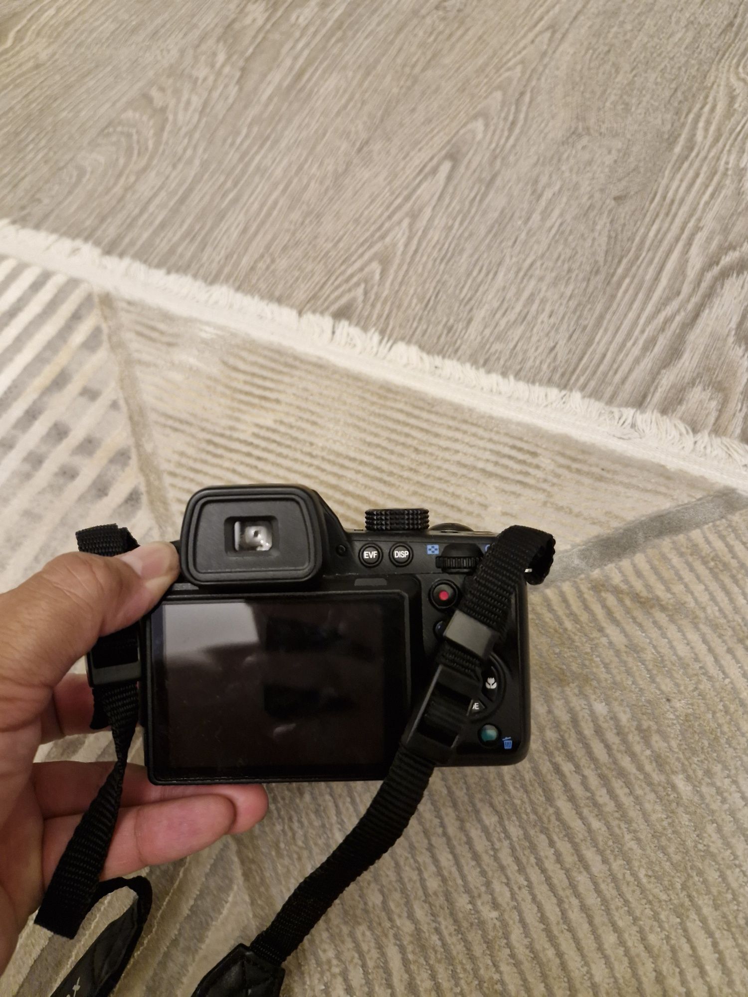 Продам фотоаппарат Pentax X5