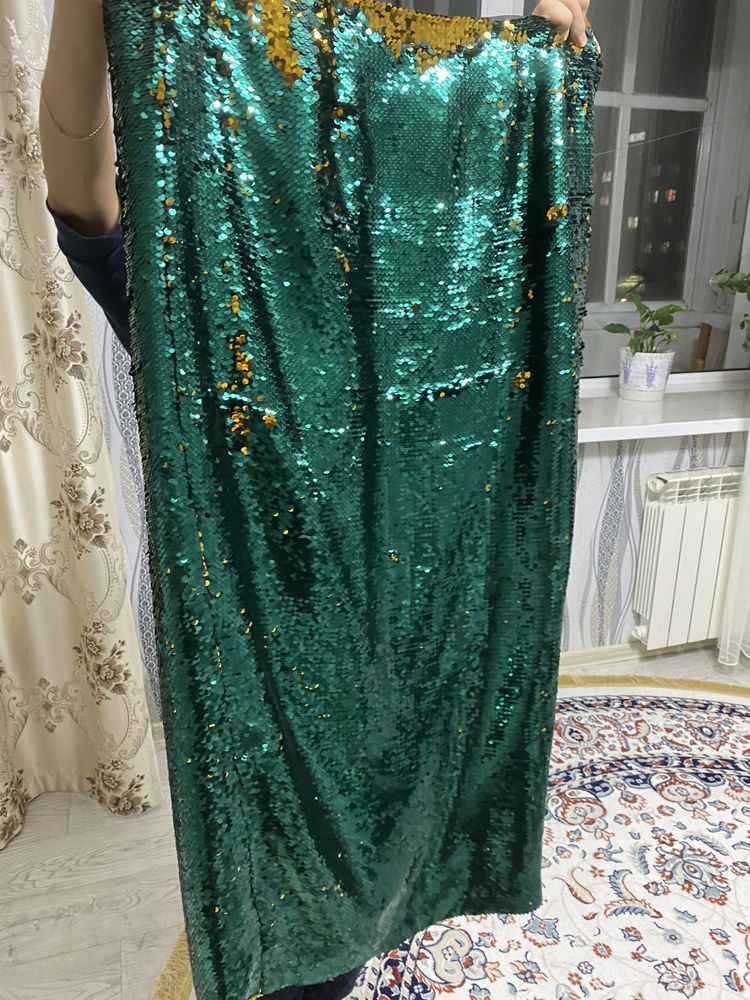 Продам наряд на торжество