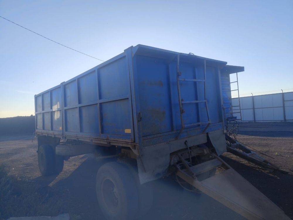 Продам прицеп от камаза