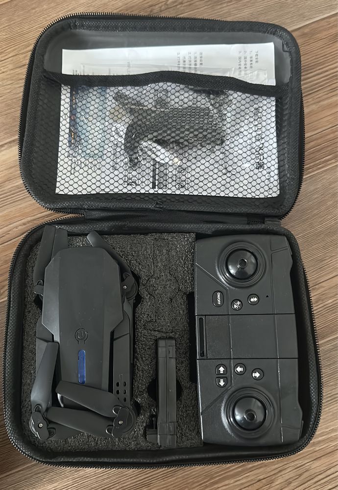 Квадрокоптер E99 PRO 4k / Дрон с двумя камерами / НОВЫЙ!