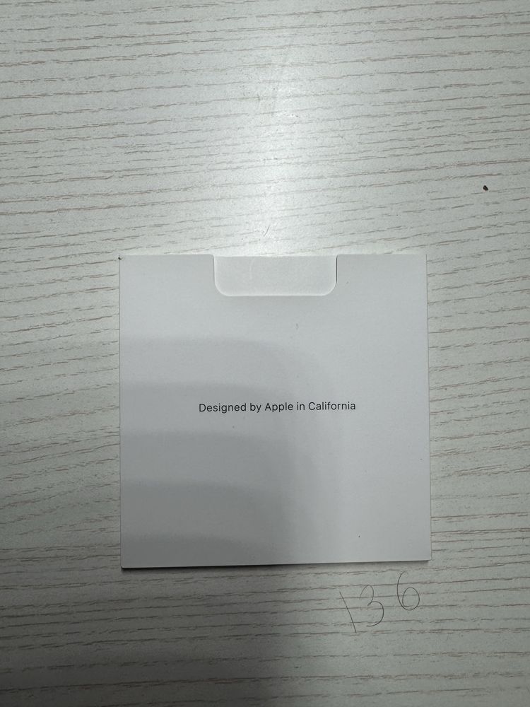 Airpods 1 поколения