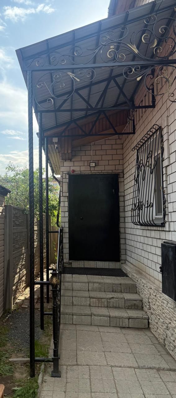 Продам дом Усольский район комисарская 34