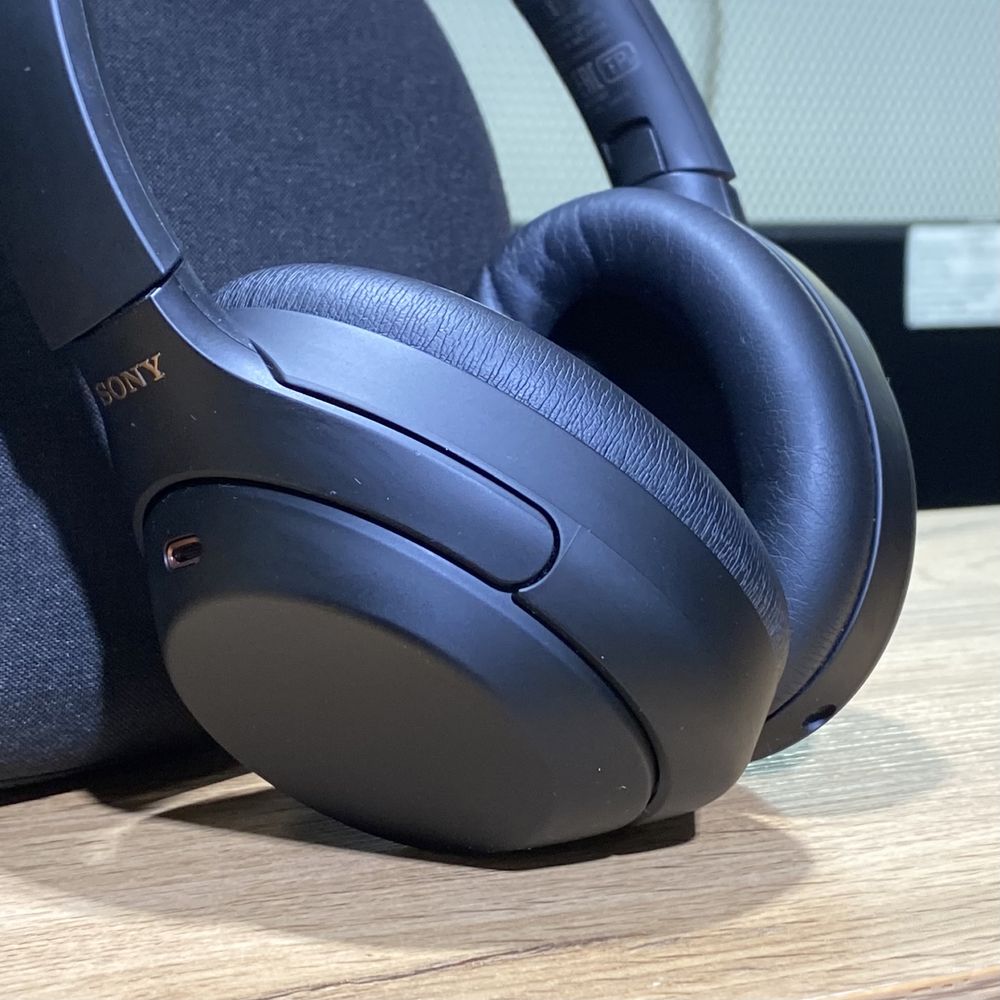 Беспроводные наушники Sony WH-1000XM4, Черные, 9936/А10