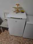 Продаётся морозильник Indesit..