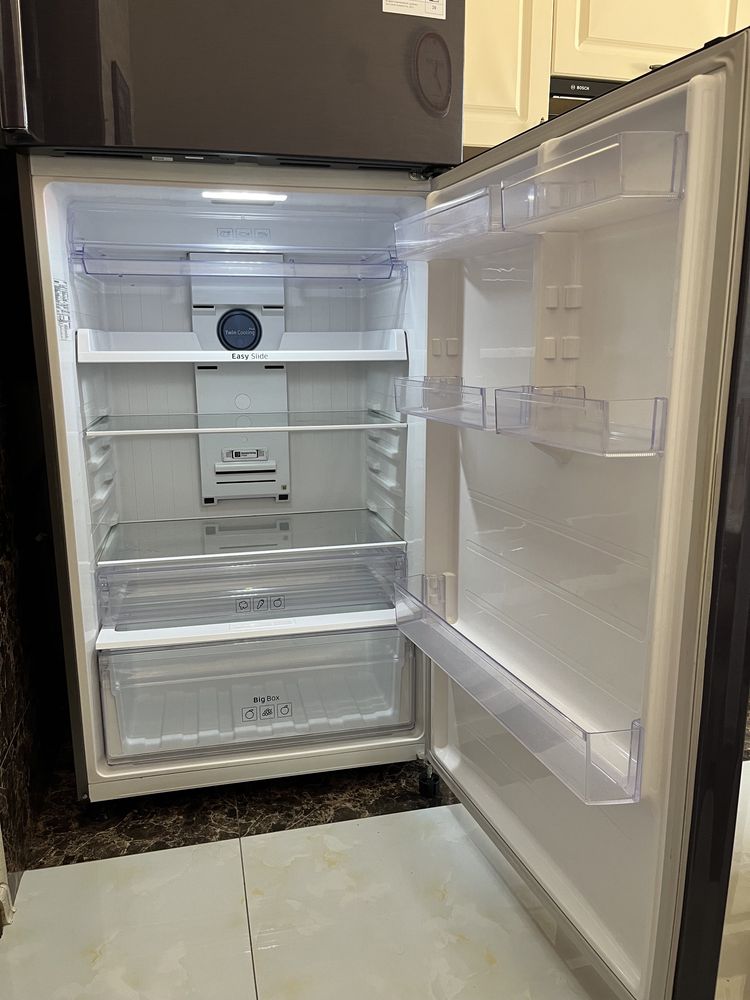 Холодильник продам