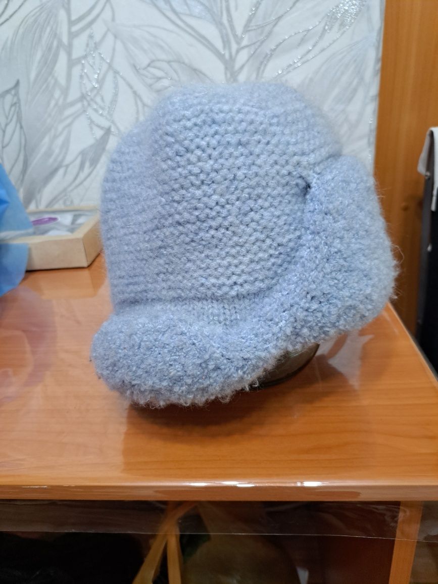 Новая шапка букле