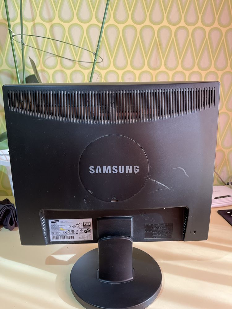 Бу монитор Samsung 60гц