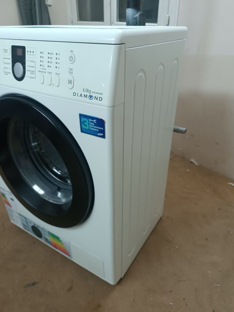 Стиральная машина Samsung 6kg в отличном состоянии.