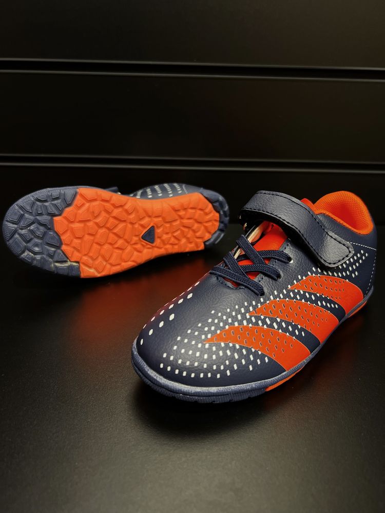 Детские бутсы/сороконожки Adidas Predator на липучке 27-32 размера