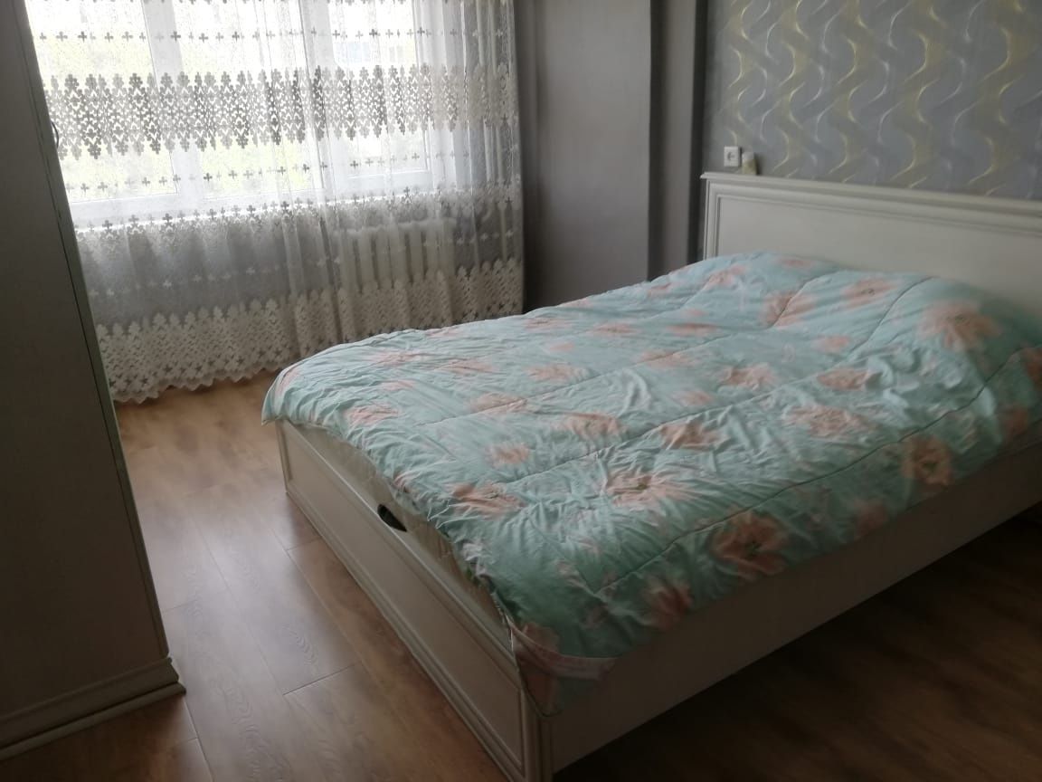Продаётся 4-х комн. кв - ул. Новаторов 6. ТОРГ