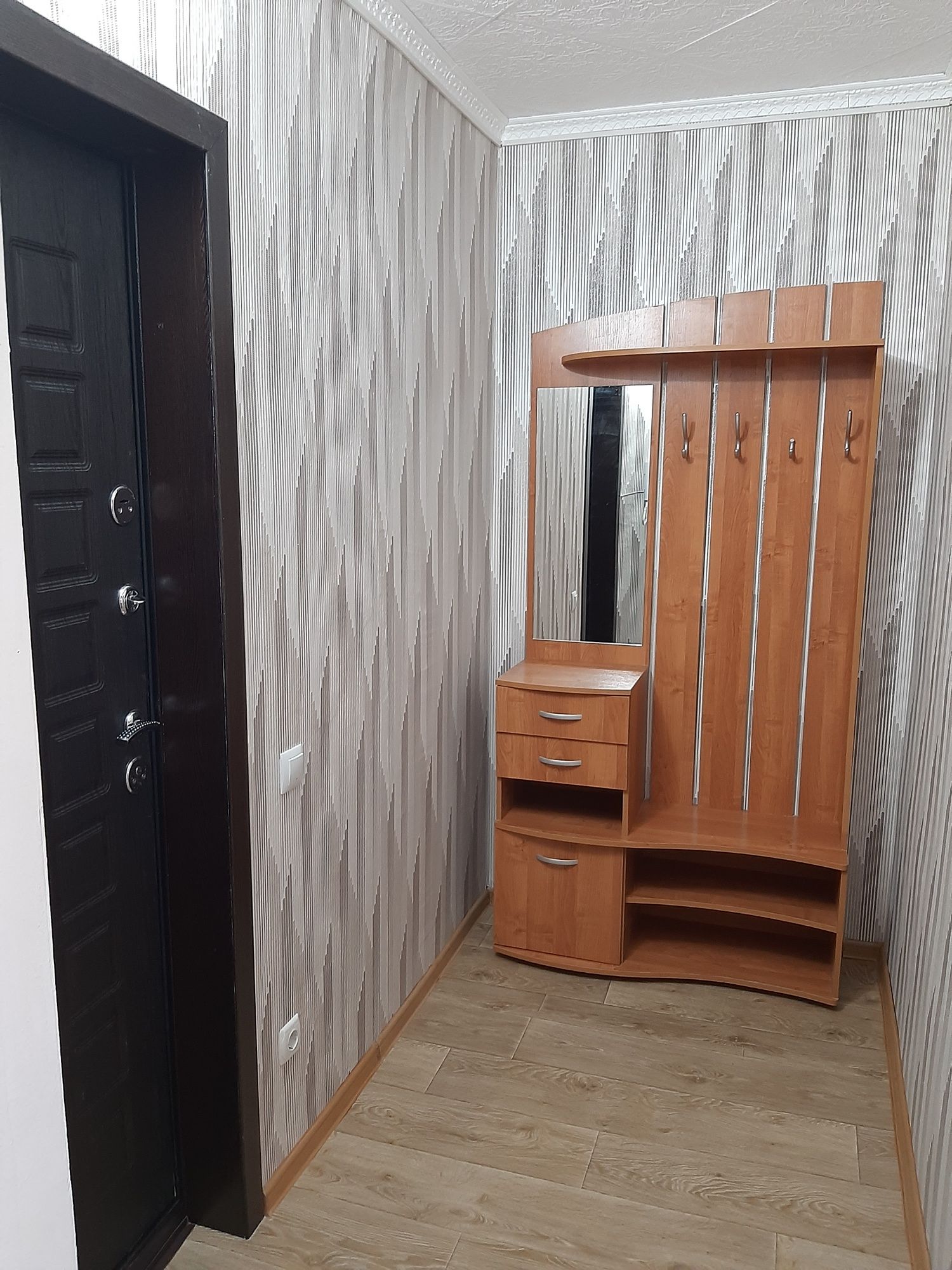 2000 тенге за два часа. Смарт-TV