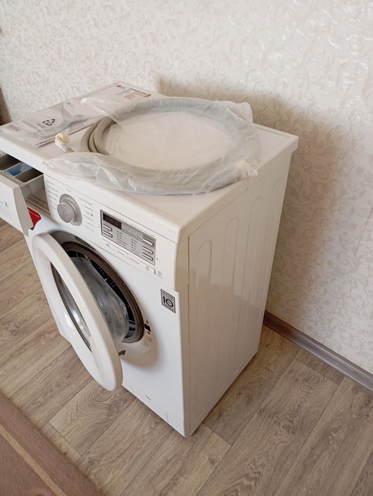 Продам Стиральную машинку