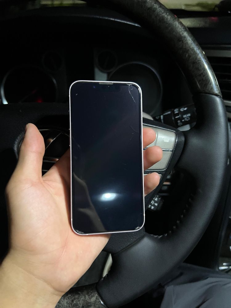 Iphone 13 мини без ремонт