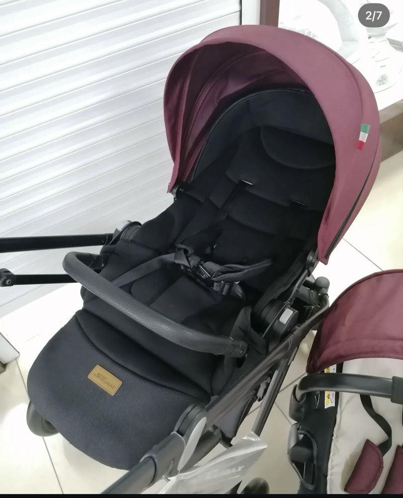 Продам коляску 3в1