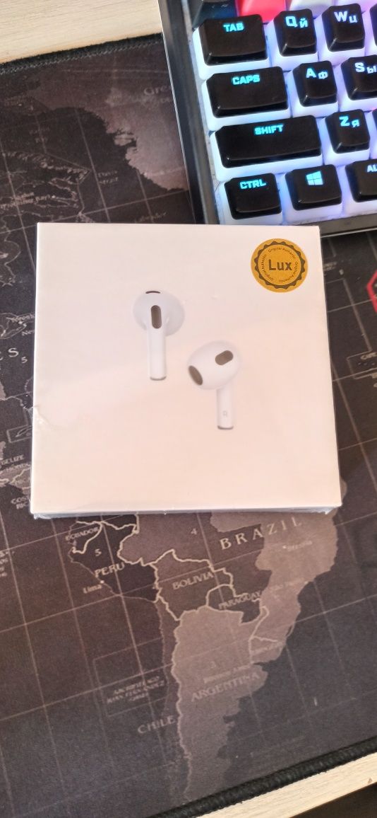 Airpods lux  новый в упаковке