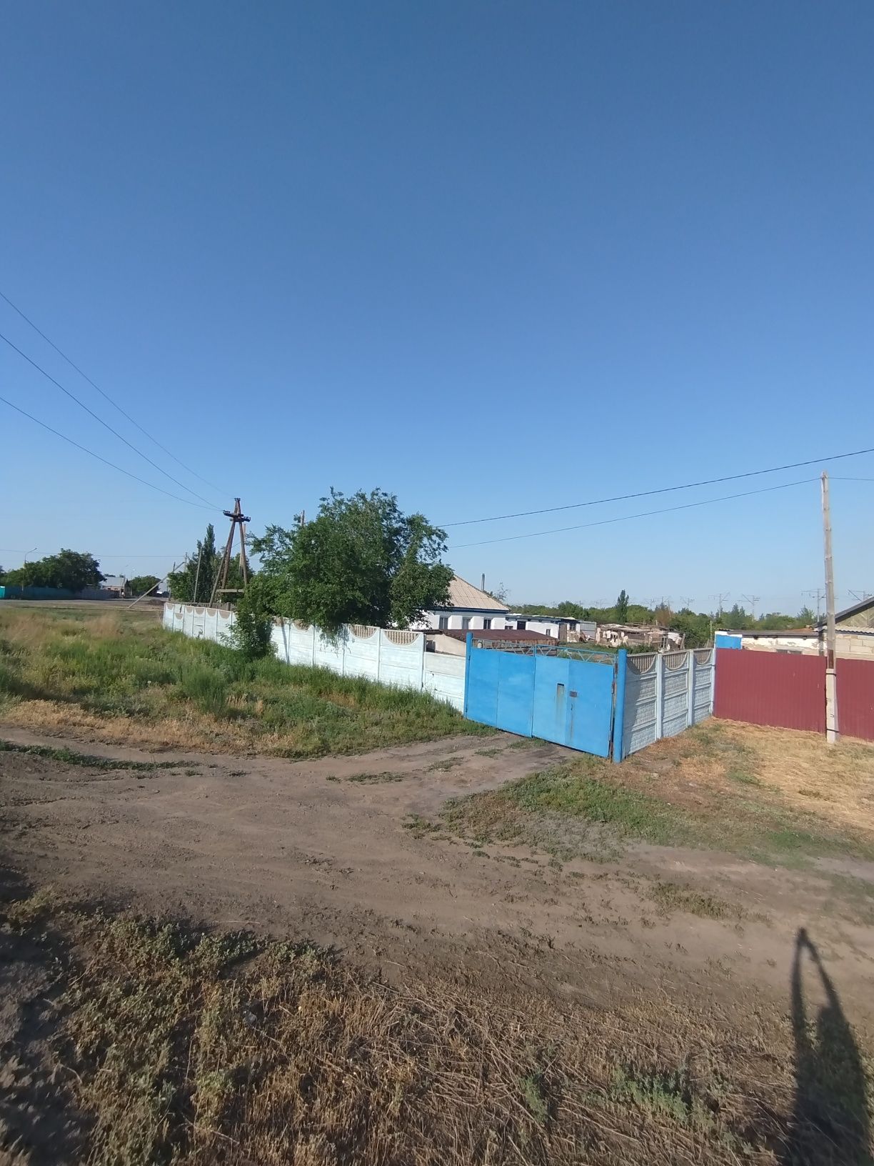 Обмен,продажа дом 3комнаты,Ленинский на 1 комнатную кв в Павлодаре!