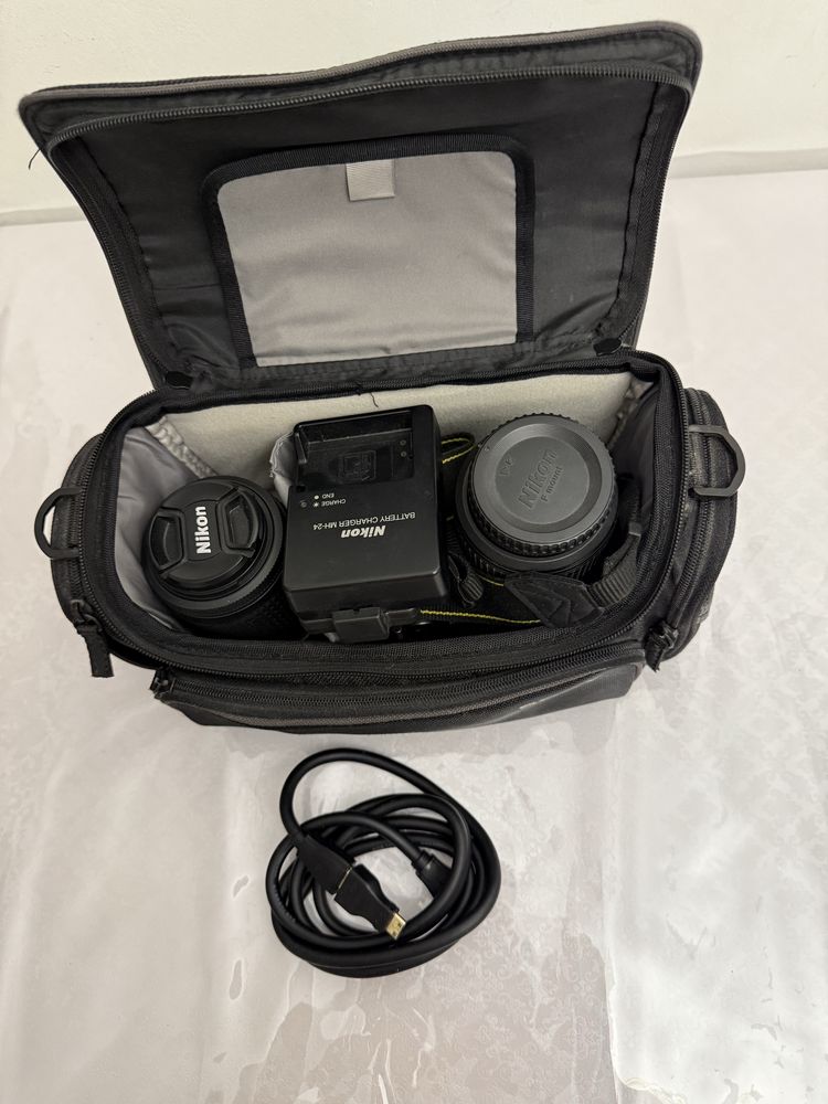 фотоаппрат Nicon Coolpix цифровой б/у  идеальное состояние