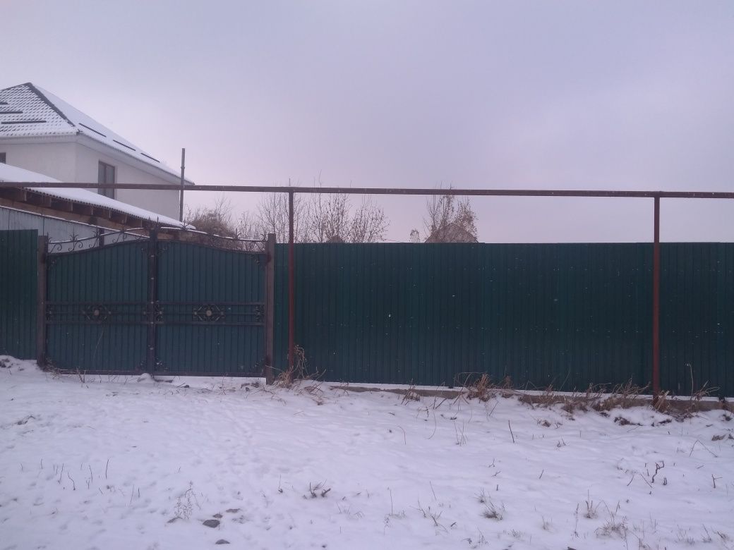 Участок в поселке Жандосова