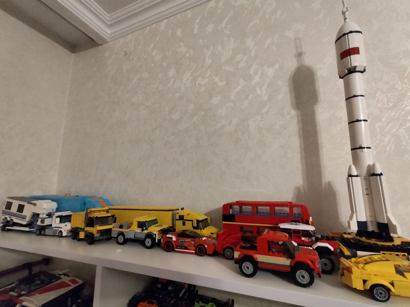 Продаю конструктор Лего