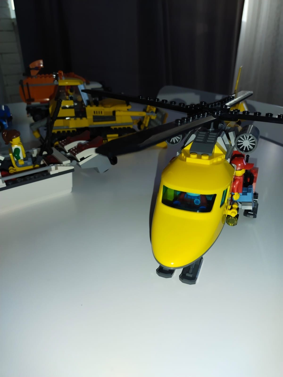 Конструктор LEGO, оригинал, бу, в отличном состоянии