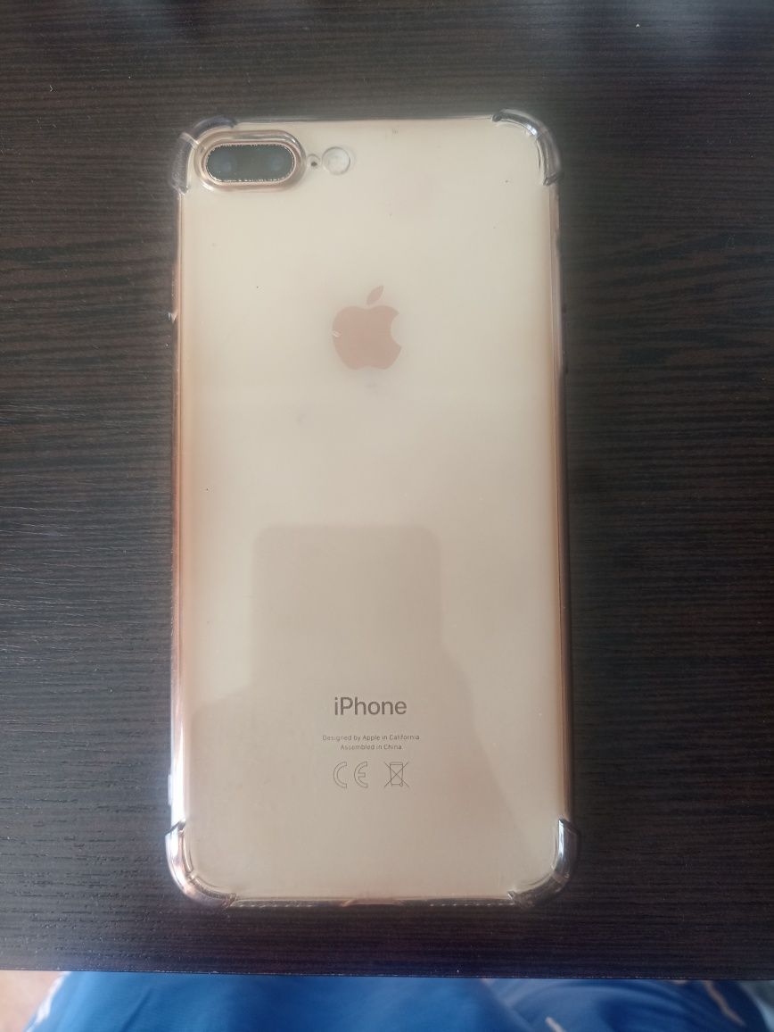 Продам iPhone 8 plus 64gb