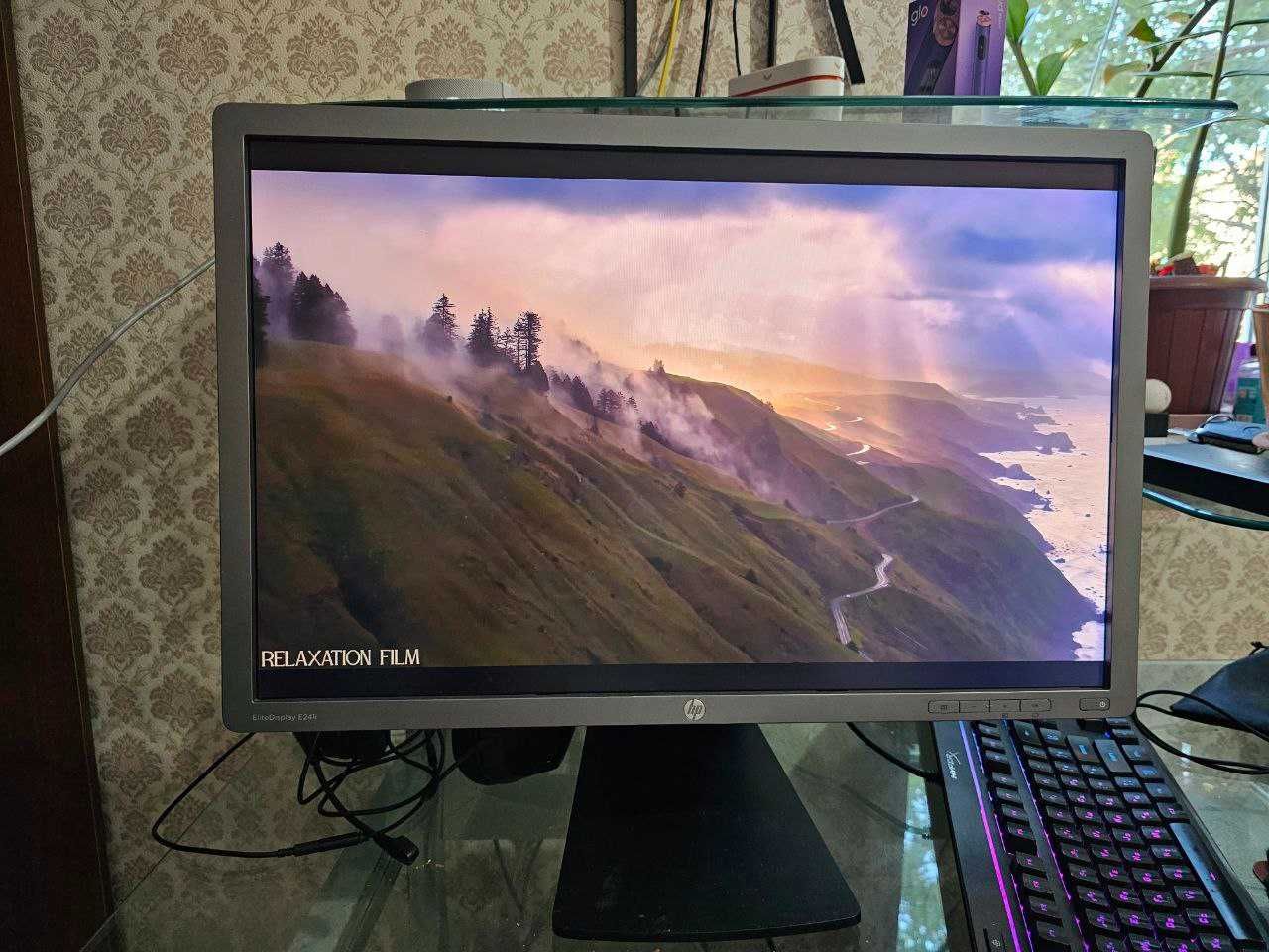 Монитор HP 24" E241i Dark-Grey