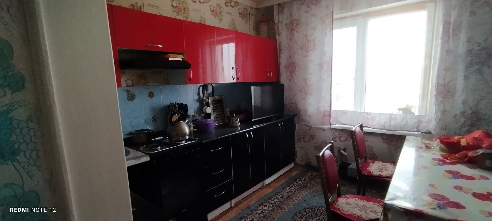 Продам квартиру 4х комнатную