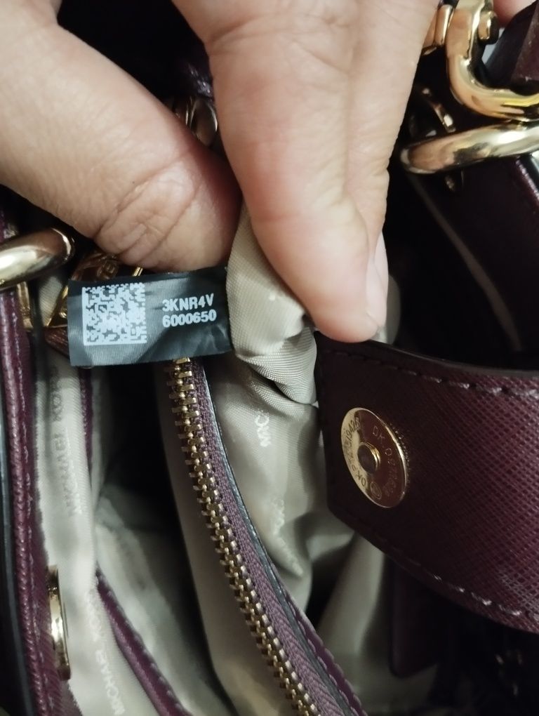 Продам сумку Mikhael kors