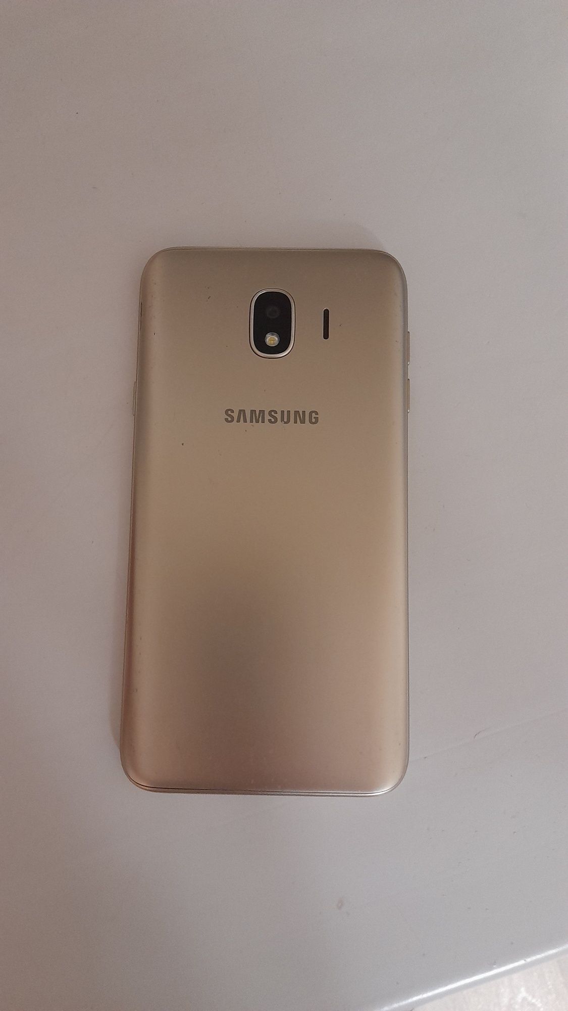 Продам Samsung j4 2018г. З2gb