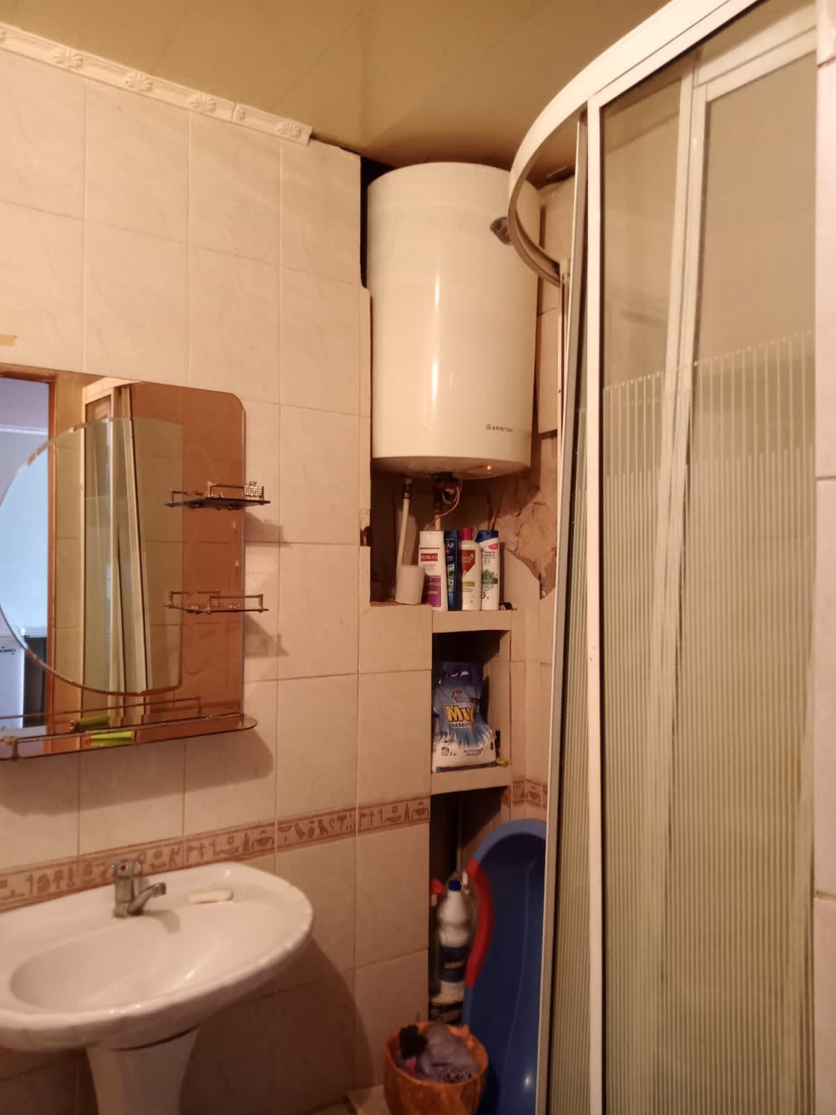 Продаётся 1 ком кв Ауельбекова 179б