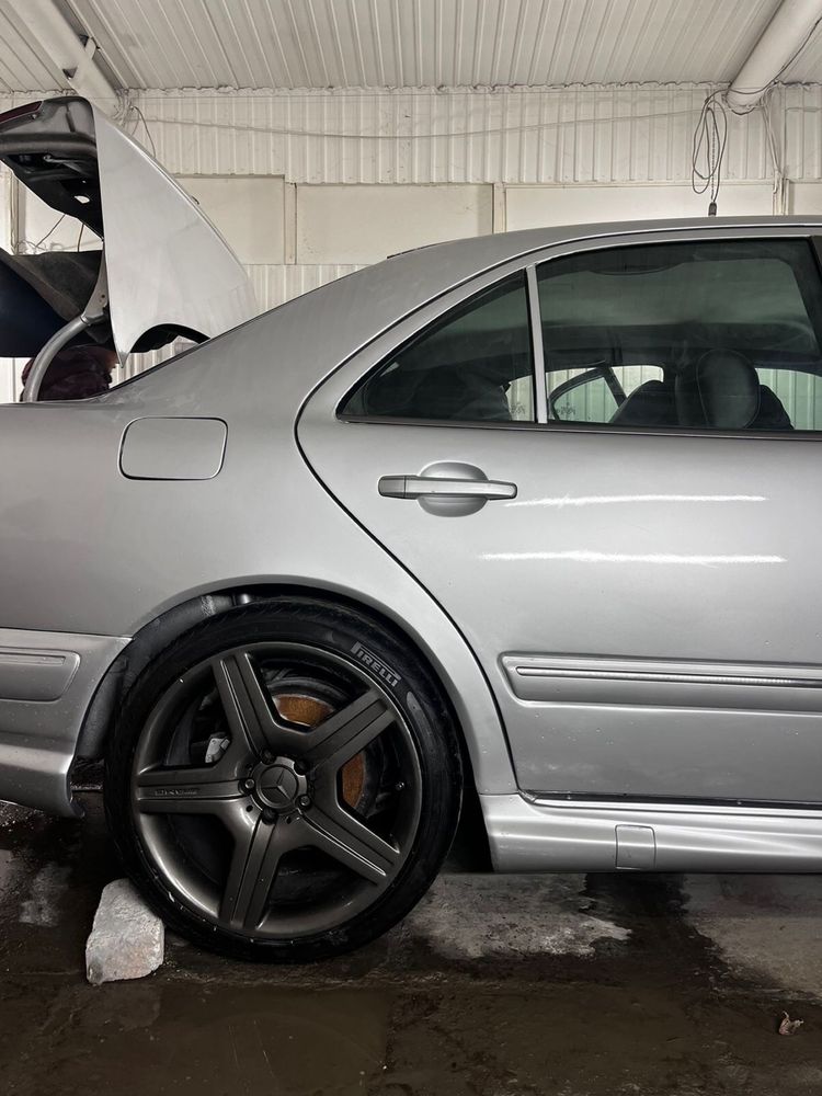 Мерс лупарик,ешка,бампер,w210,фара,амг обвес,пороги,е55, AMG E5.5,е280