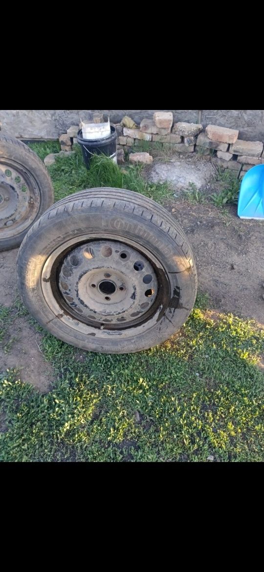 Продаю летнюю резину
