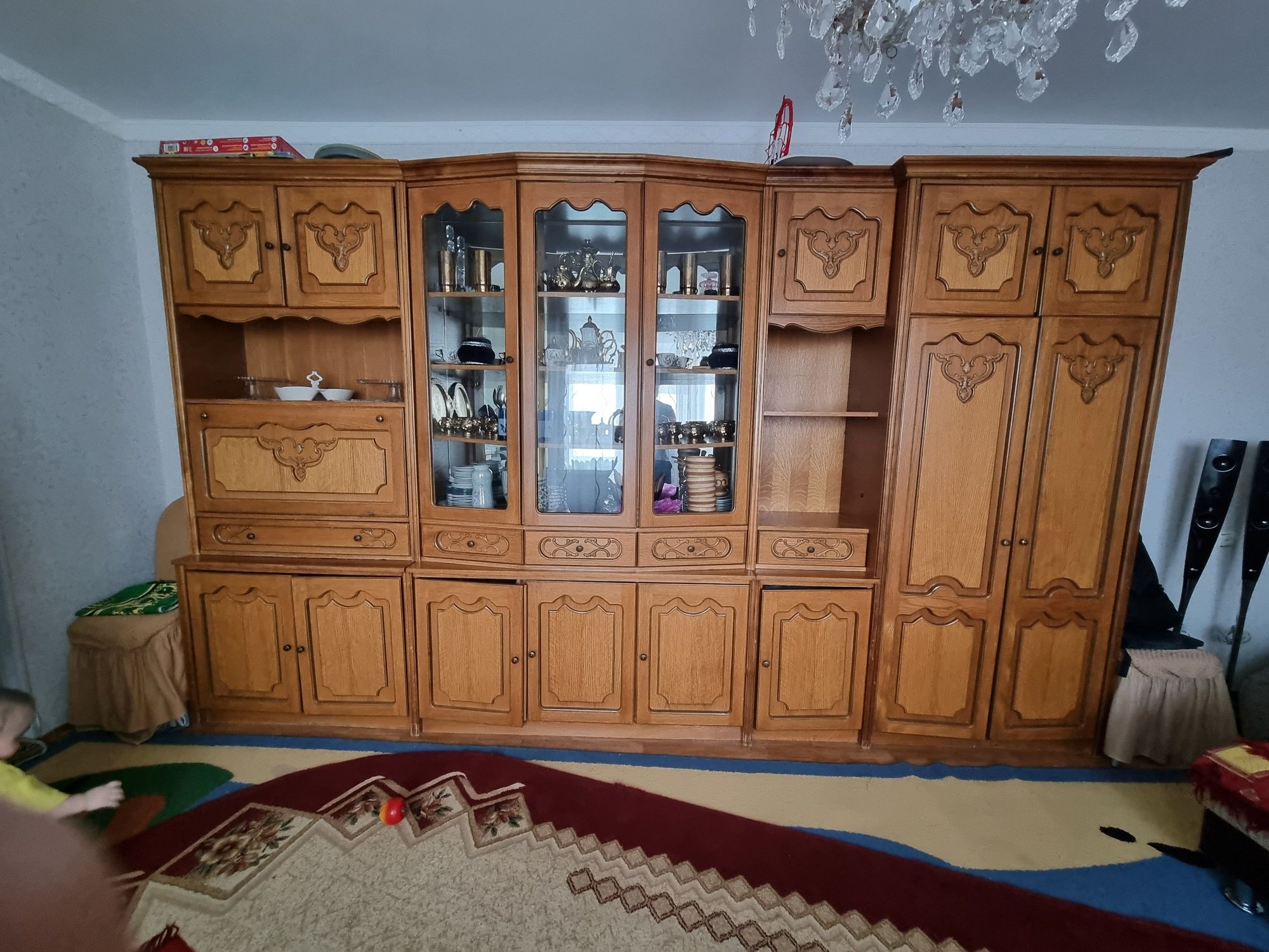 Продам стенку, в хорошем состоянии