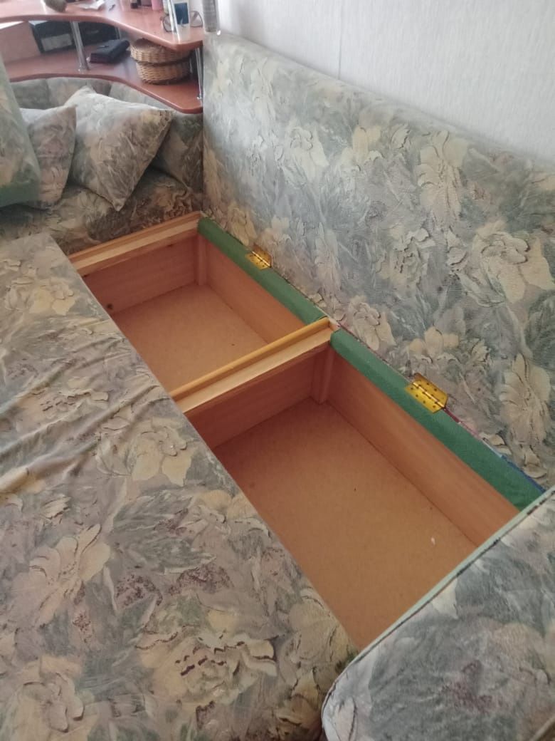 Продам диван с кресло Продано