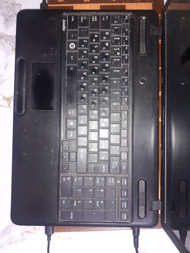 Ноутбук Toshiba б/у
