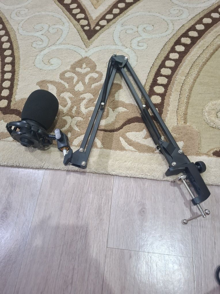 Микрафон Fifain T669