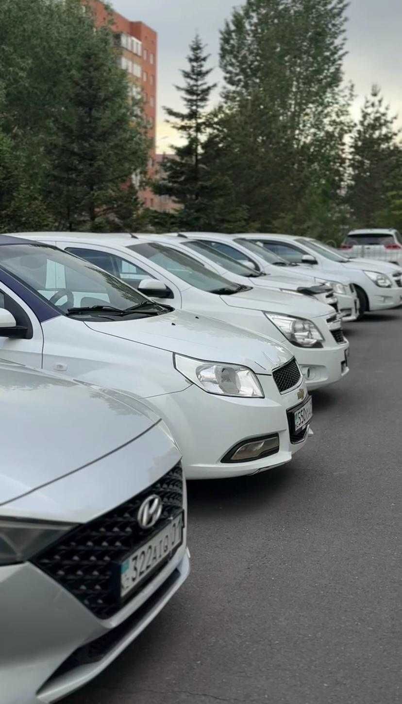 Сдай авто в аренду и получай доход каждый месяц!