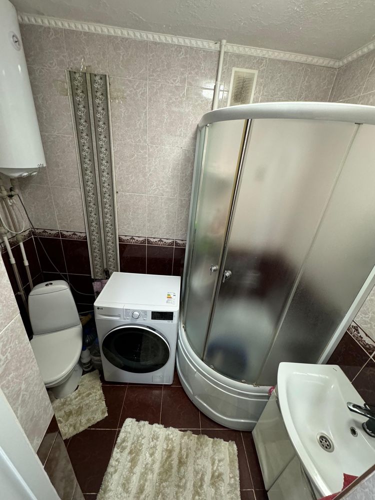 Продам 3-х комн квартиру Абая-100