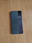 Телефон Huawei с чехлом
