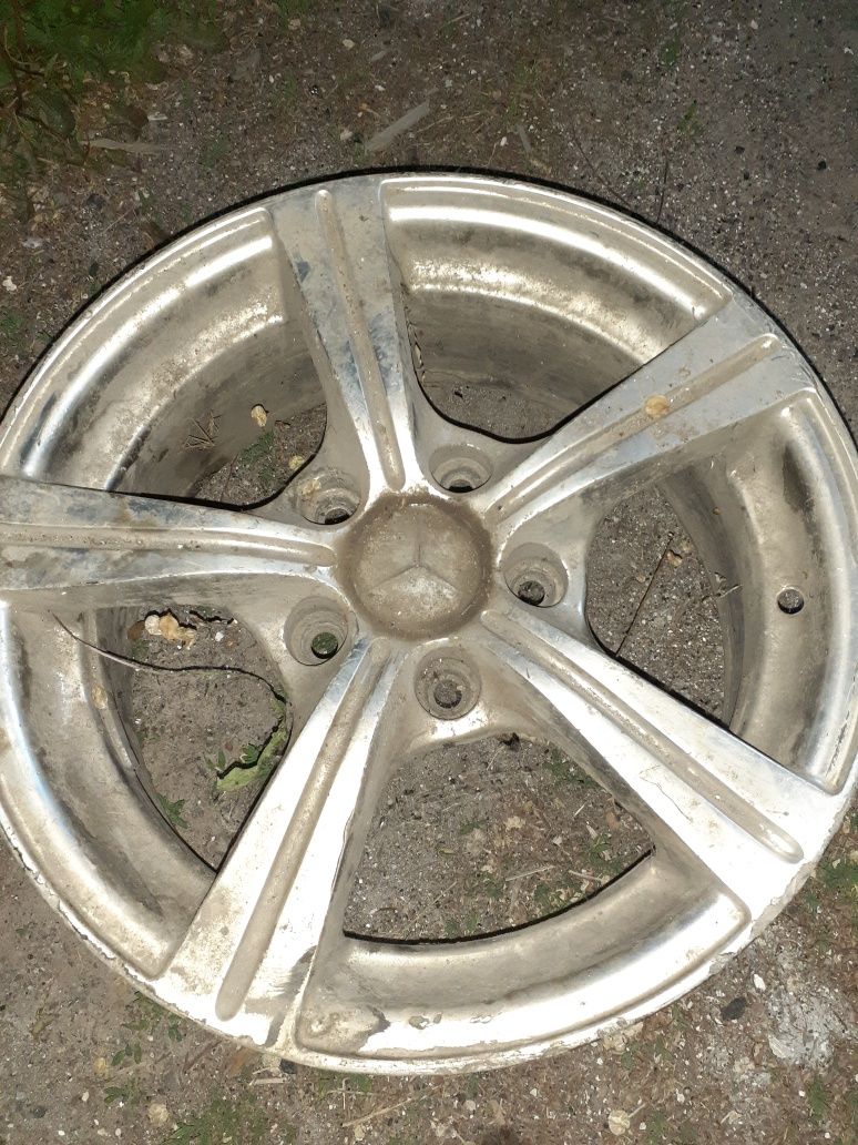 Диски р 15 продаю