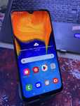 Samsung A20 3/32ГБ в хорошем состоянии