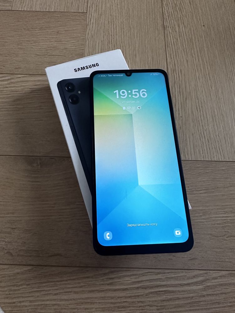 Самсунг Galaxy A06