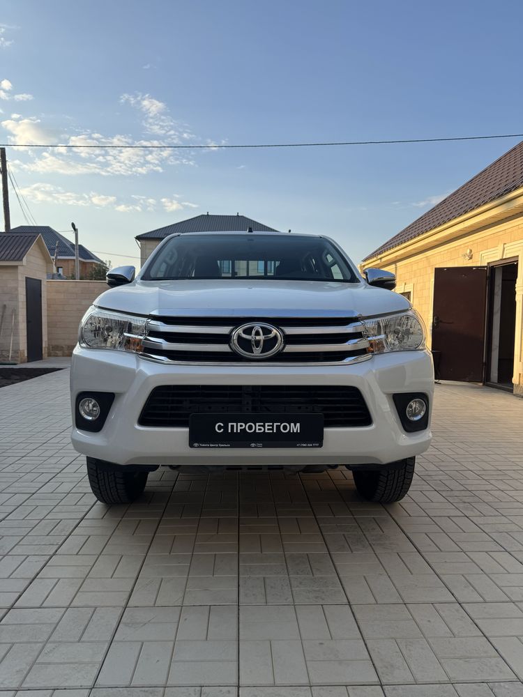 Продаеться hilux свежи