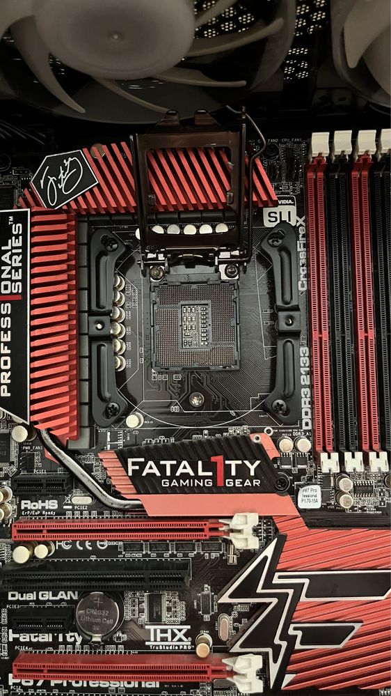 Материнская плата Asrock P67 Professional